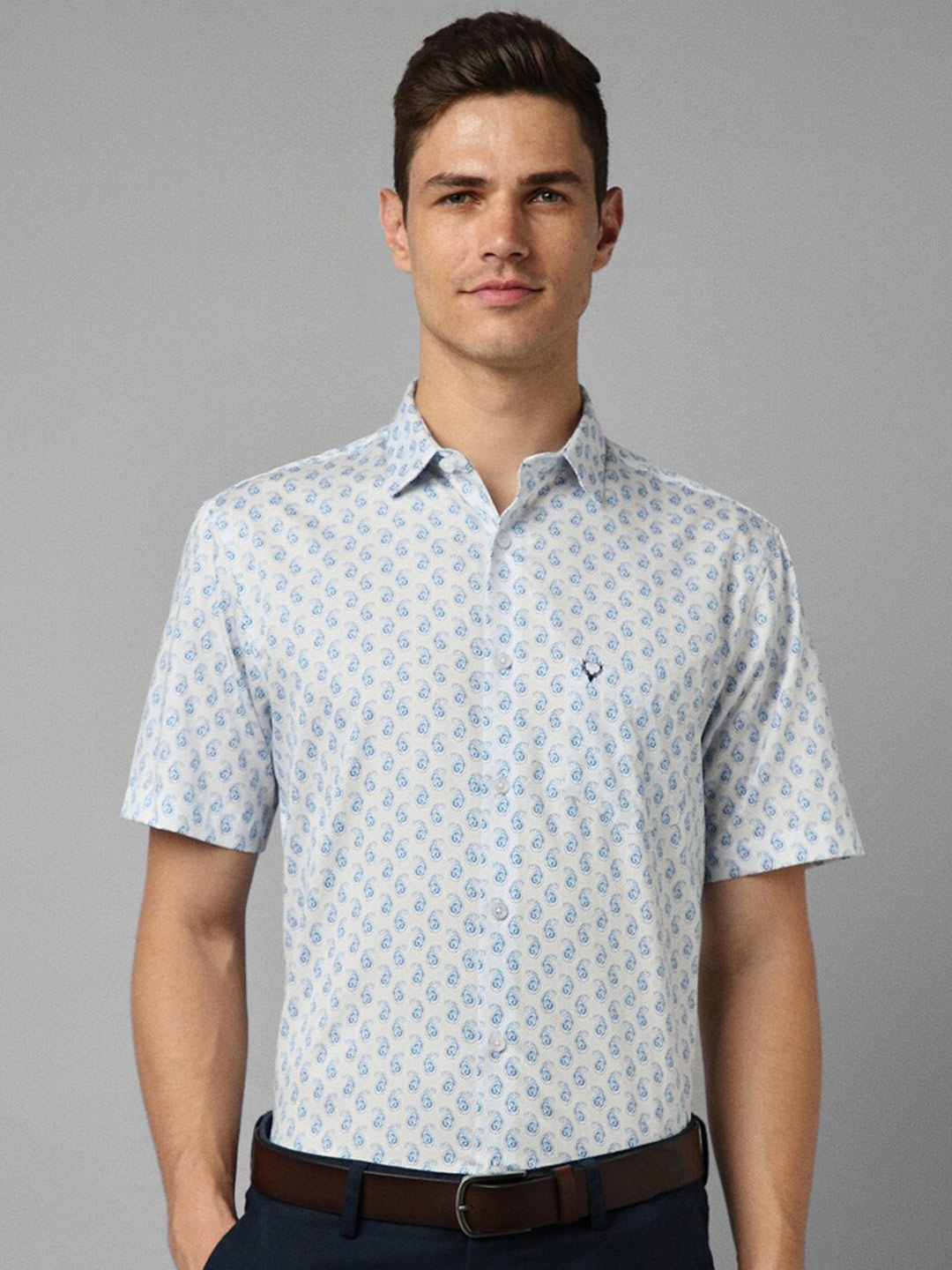 

Allen Solly Slim Fit Ethnic Motifs Printed Pure Cotton Formal Shirt, White