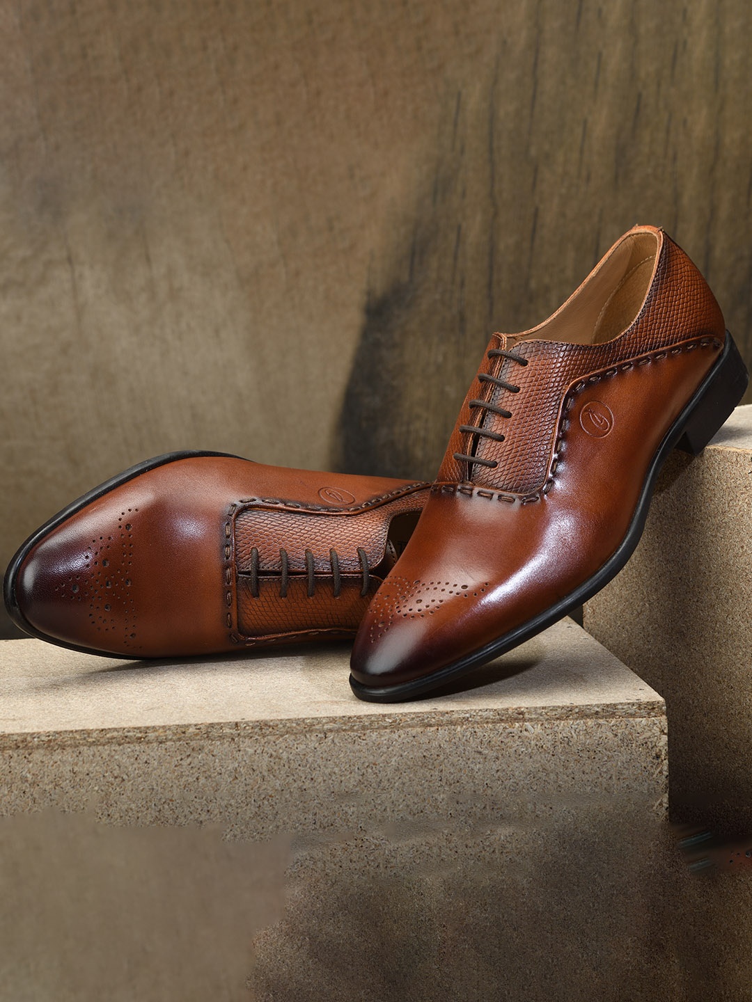 

Jack Rebel Men Centro Textured Formal Oxfords, Brown