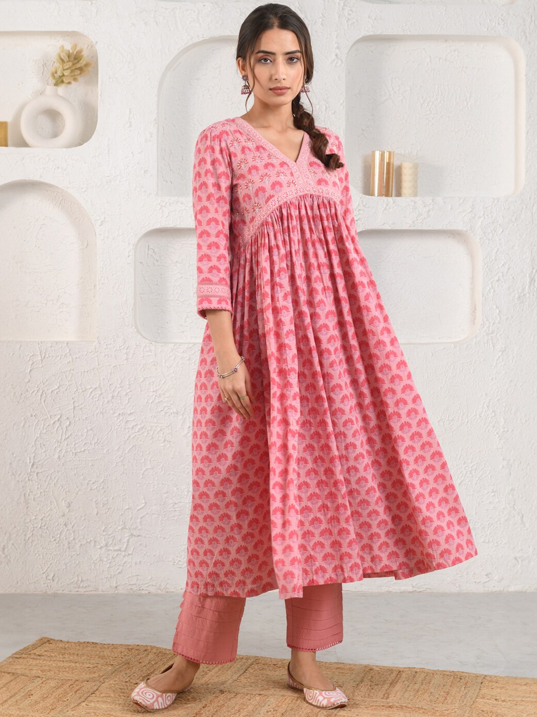 

Prakriti Jaipur Floral Printed Cotton Anarkali Kurta, Pink