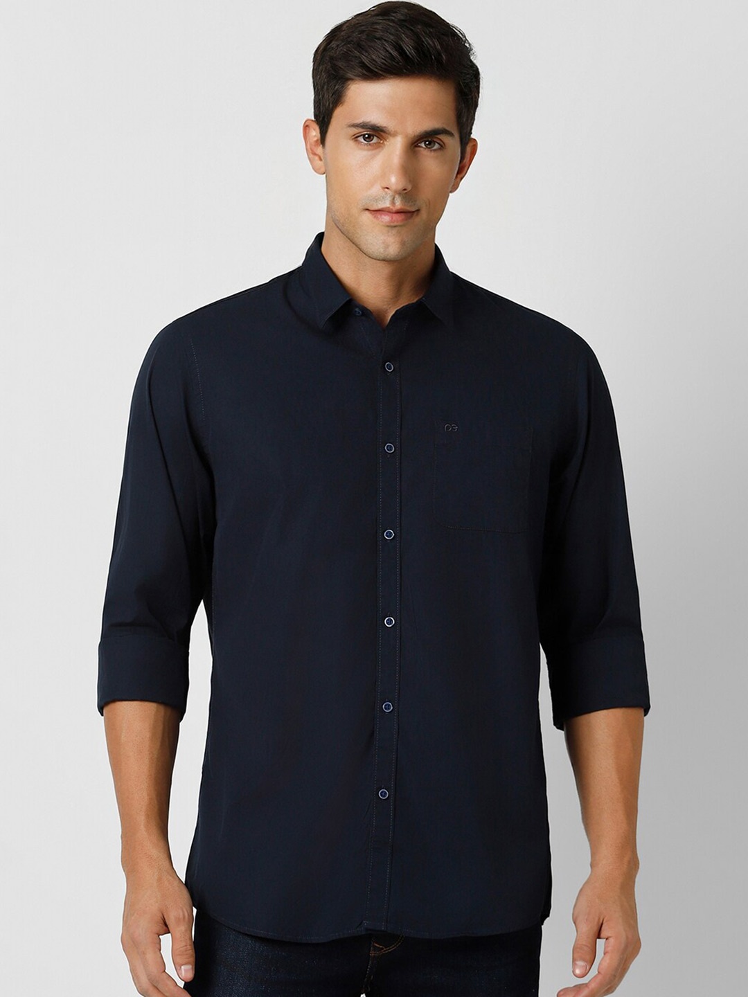 

Peter England Casuals Spread Collar Slim Fit Opaque Pure Cotton Casual Shirt, Navy blue