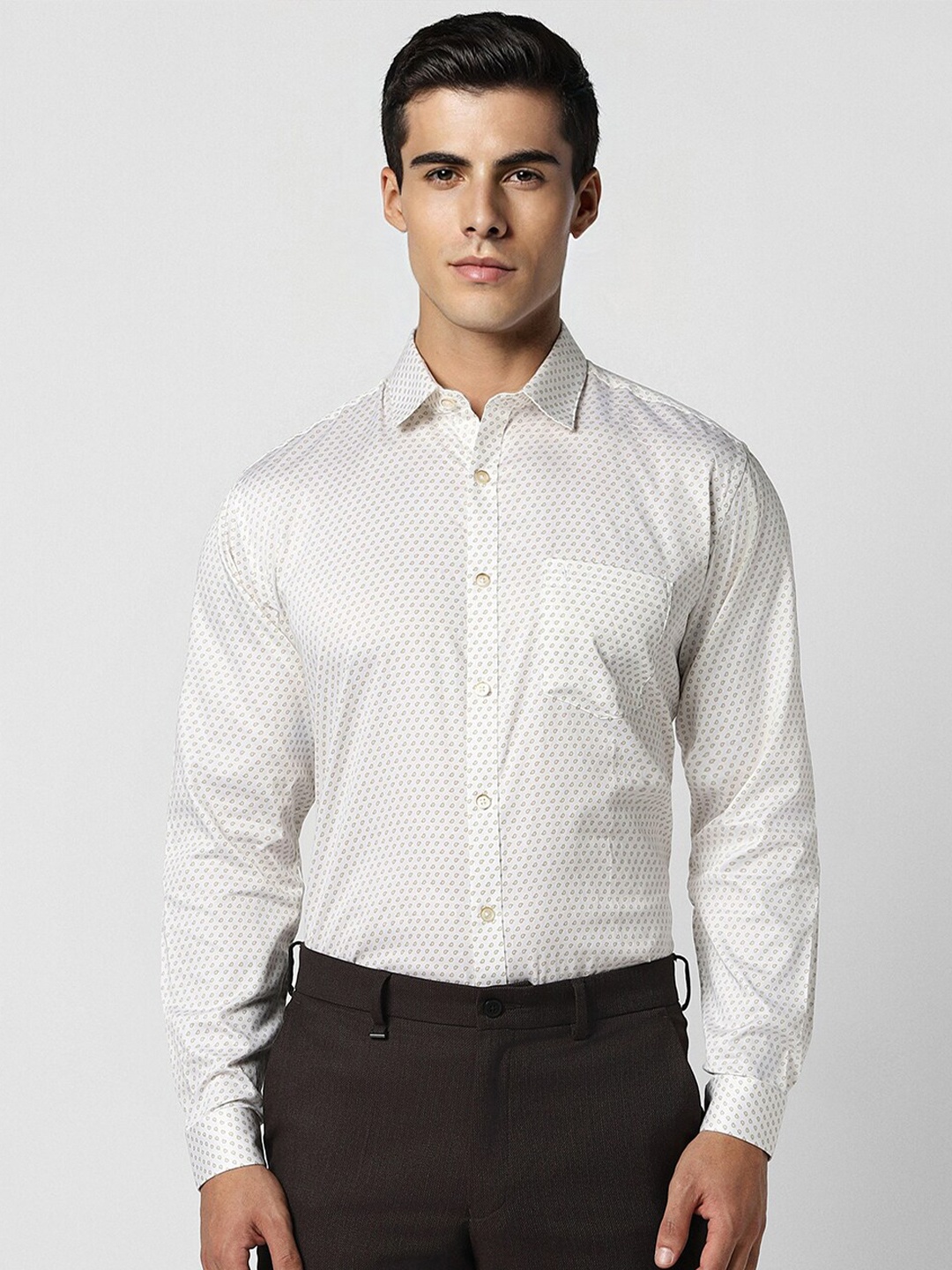 

V Dot Slim Fit Micro Ditsy Spread Collar Casual Shirt, White