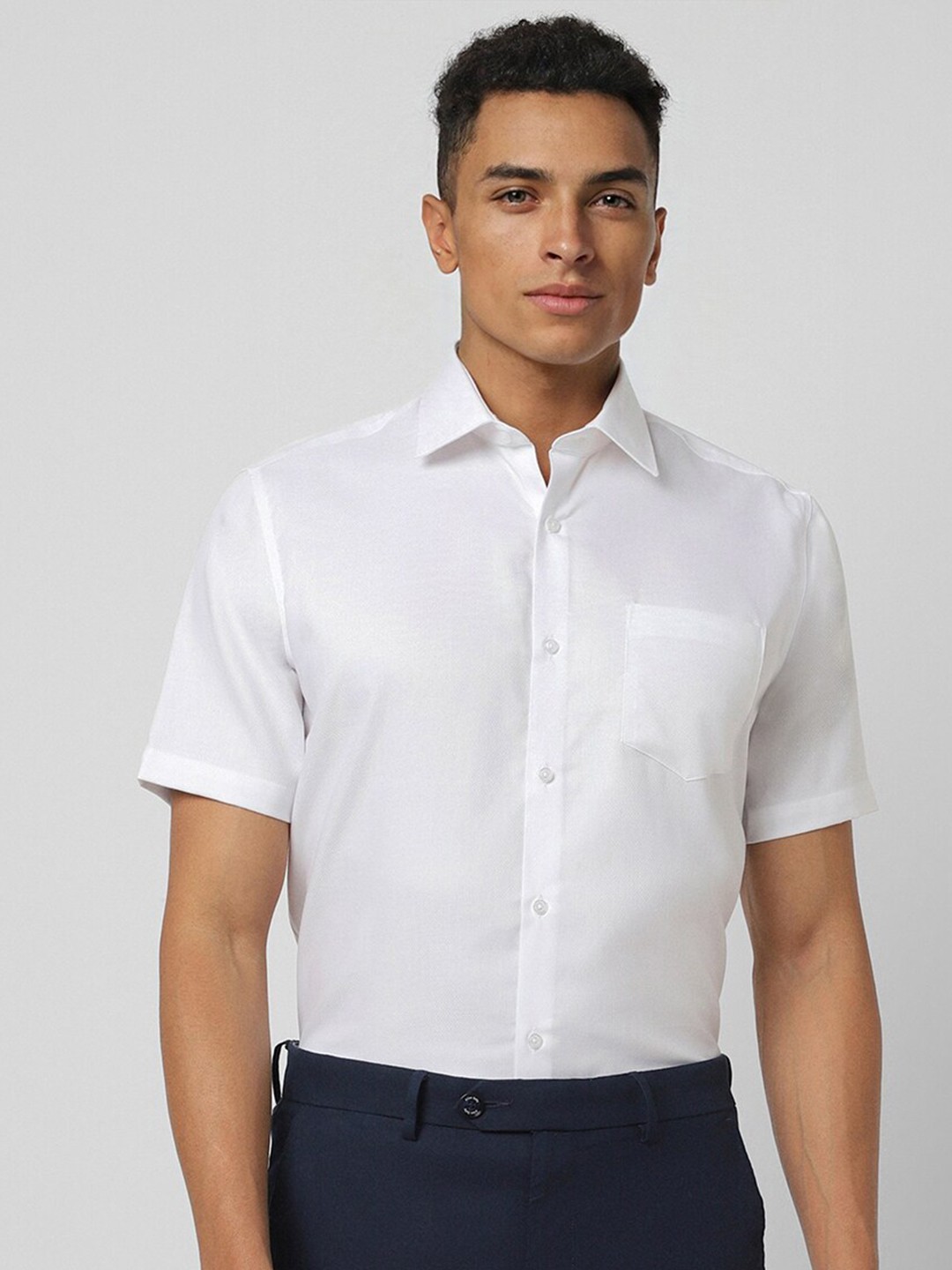 

Van Heusen Spread Collar Pure Cotton Formal Shirt, White