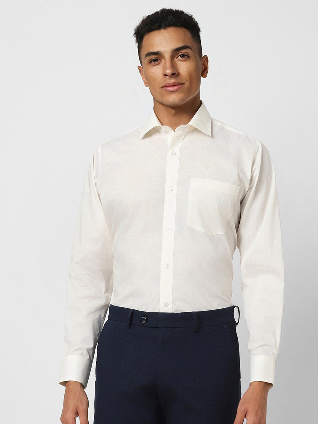 

Van Heusen Spread Collar Formal Shirt, Cream