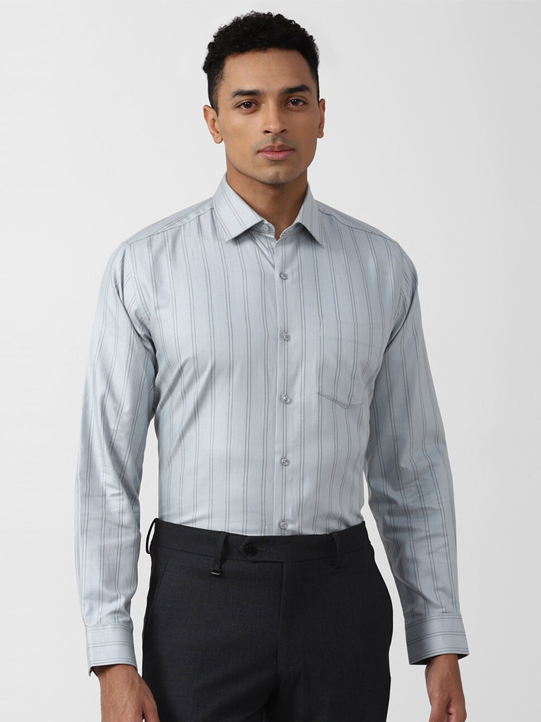 

Van Heusen Vertical Striped Pure Cotton Formal Shirt, Grey