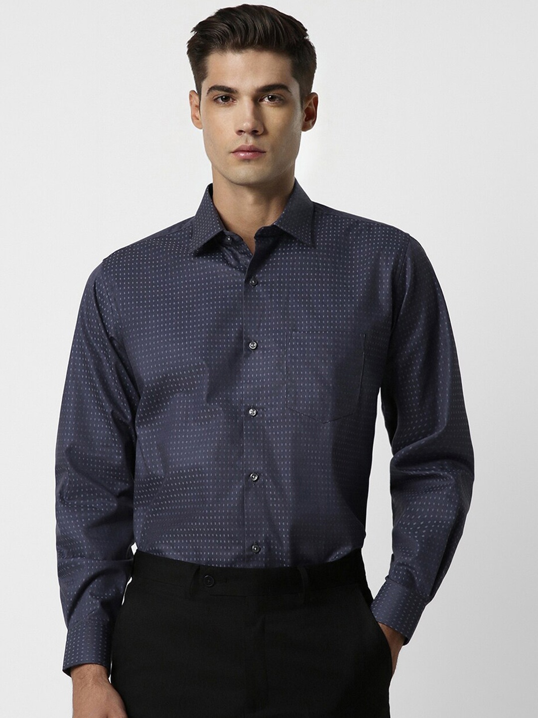 

Van Heusen Micro Ditsy Printed Pure Cotton Formal Shirt, Navy blue