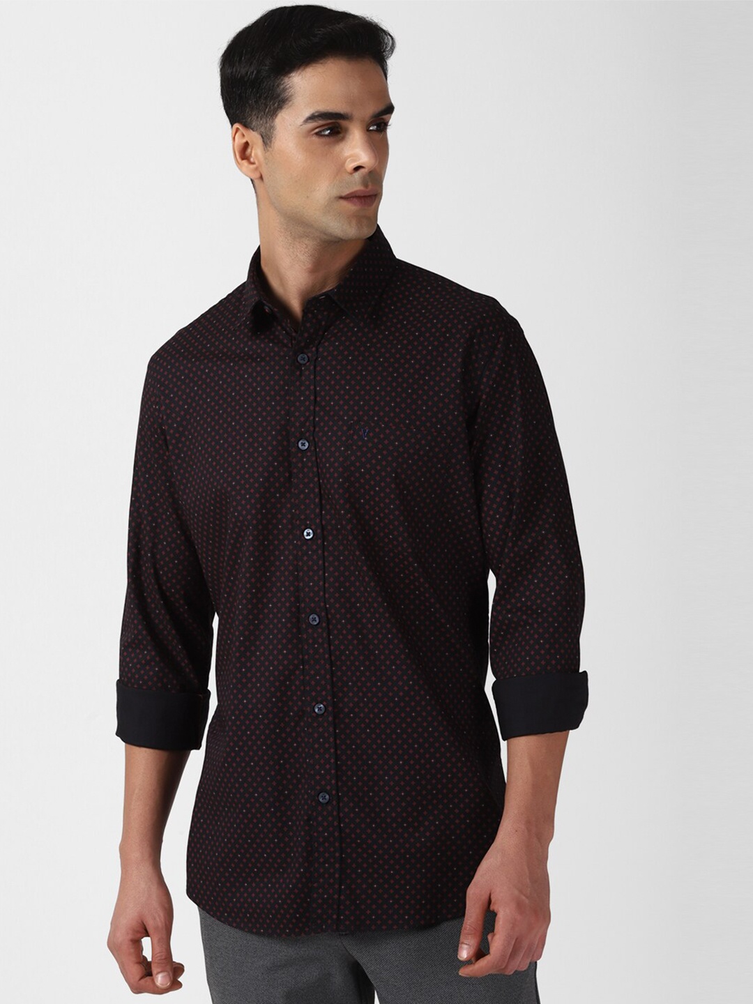 

Van Heusen Sport Slim Fit Micro Ditsy Printed Casual Shirt, Black