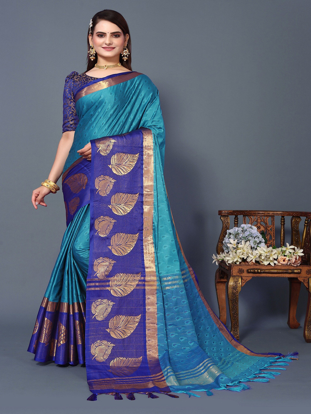 

APNISHA Floral Woven Design Zari Pure Silk Banarasi Saree, Blue