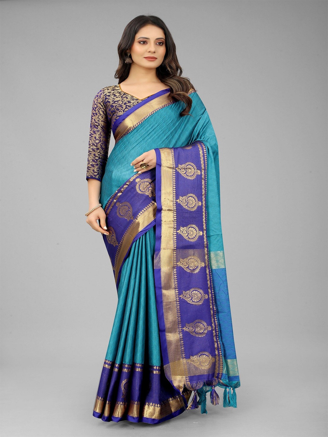 

APNISHA Floral Woven Design Zari Silk Cotton Banarasi Saree, Turquoise blue