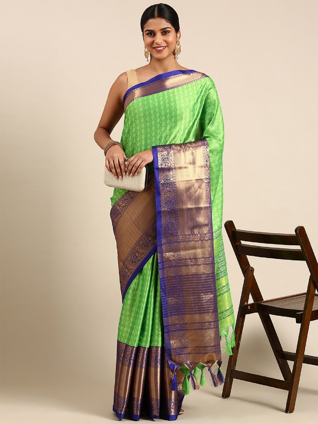 

APNISHA Ethnic Motifs Woven Design Zari Silk Cotton Banarasi Saree, Lime green