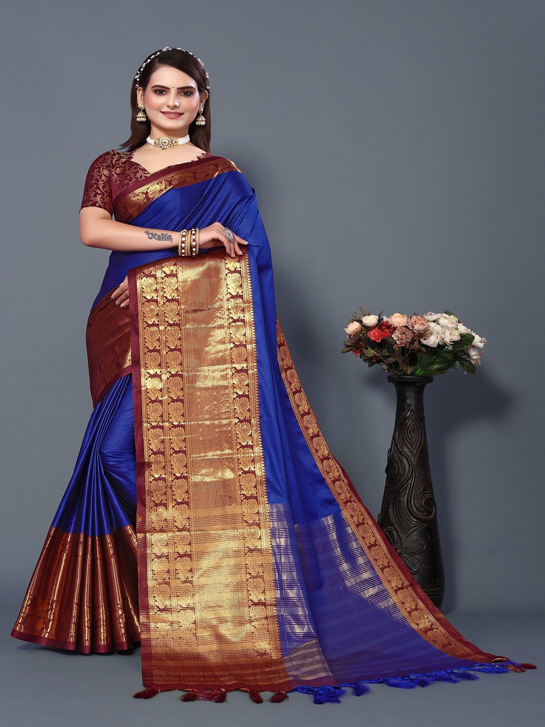 

APNISHA Zari Silk Cotton Banarasi Saree, Blue