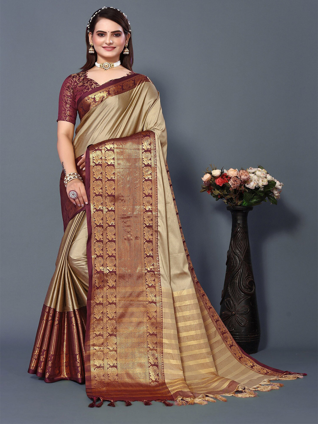 

APNISHA Zari Silk Cotton Banarasi Saree, Beige
