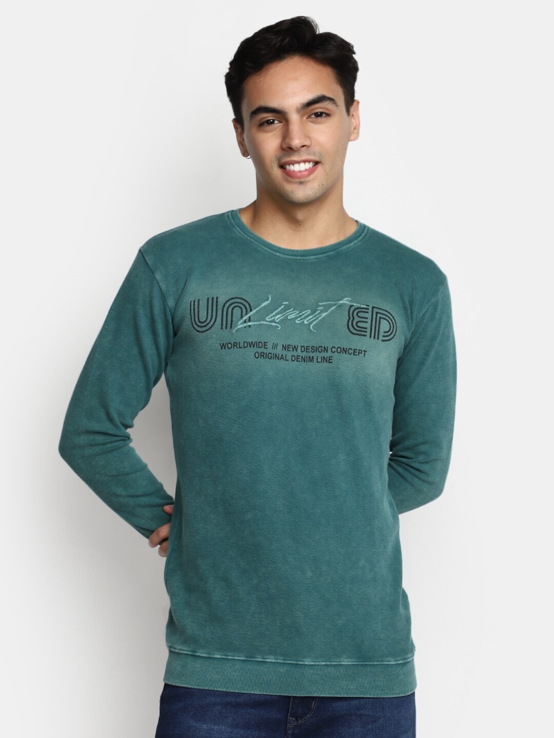 

V-Mart Typography Printed Cotton T-shirt, Green