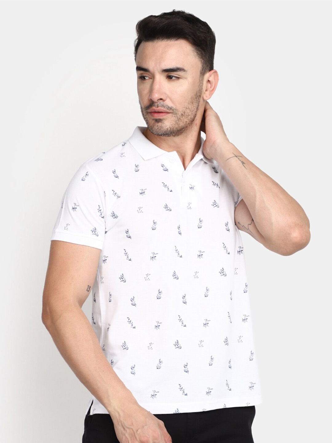 

V-Mart Floral Printed Polo Collar Cotton T-shirt, White