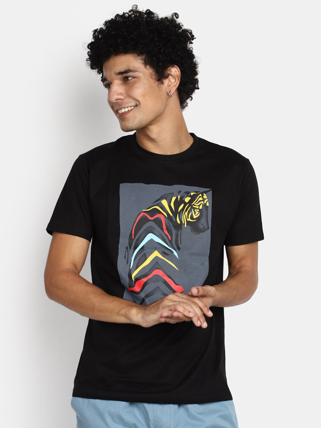 

V-Mart Graphic Printed Slim Fit Cotton T-Shirt, Black