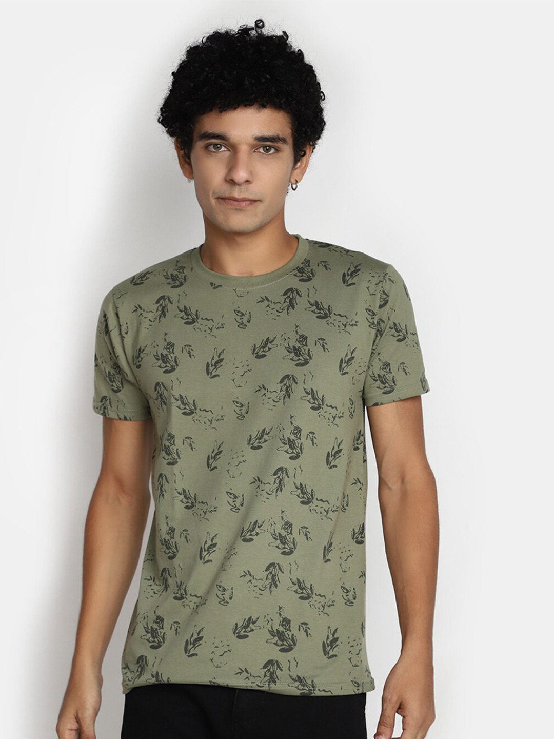 

V-Mart Abstarct Printed Cotton T-shirt, Green