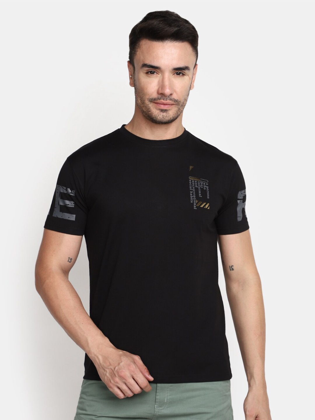 V-Mart Typography Printed Cotton T-shirt, Black