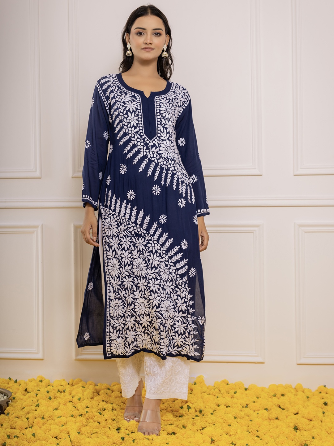 

HOUSE OF KARI Ethnic Motifs Embroidered Round Neck Chikankari Cotton Kurta, Navy blue