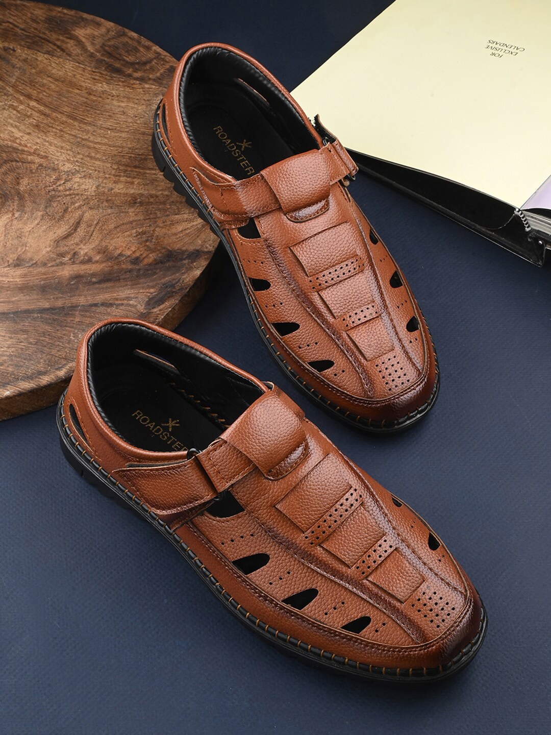 

The Roadster Lifestyle Co. Men Tan Brown Textured Perforated Shoe-Style Sandals