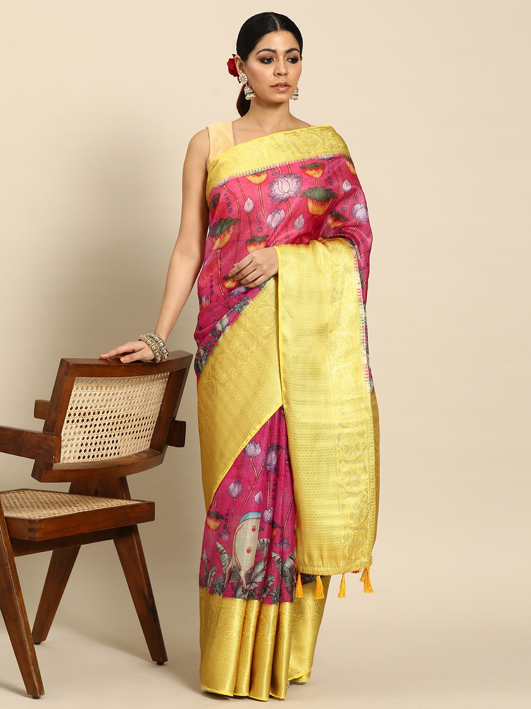 

Silk Land Floral Pichwai Muga Silk Woven With Digital Print saree, Pink