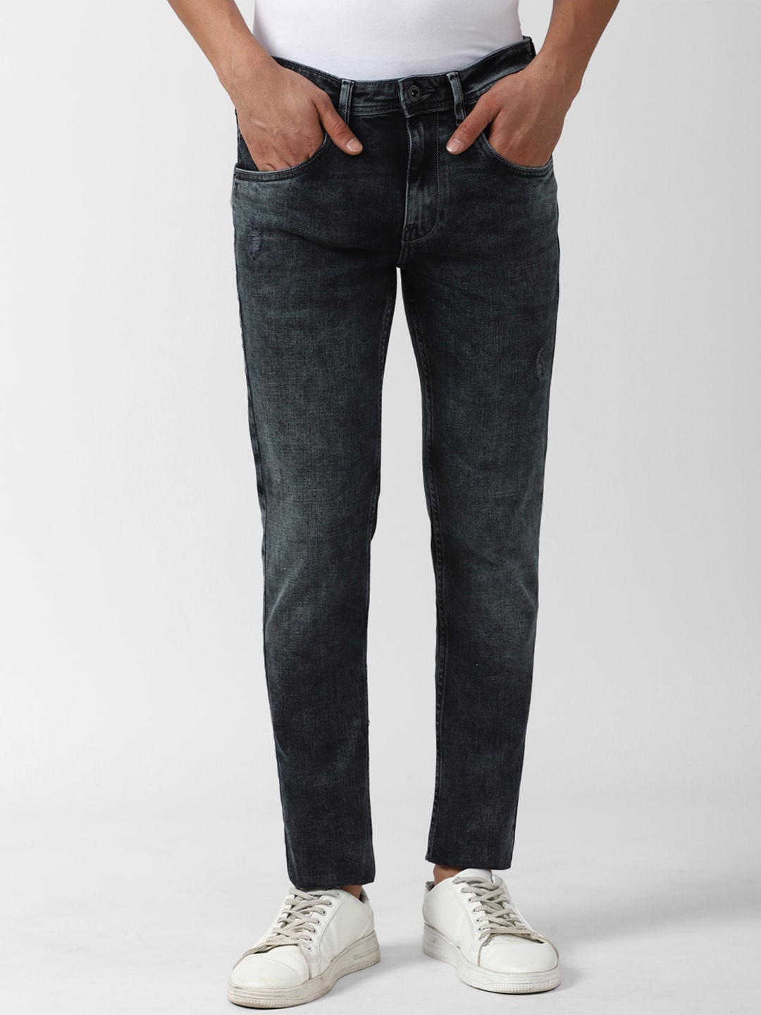 

VAN HEUSEN DENIM LABS Men Grey Skinny Fit Heavy Fade Stretchable Jeans