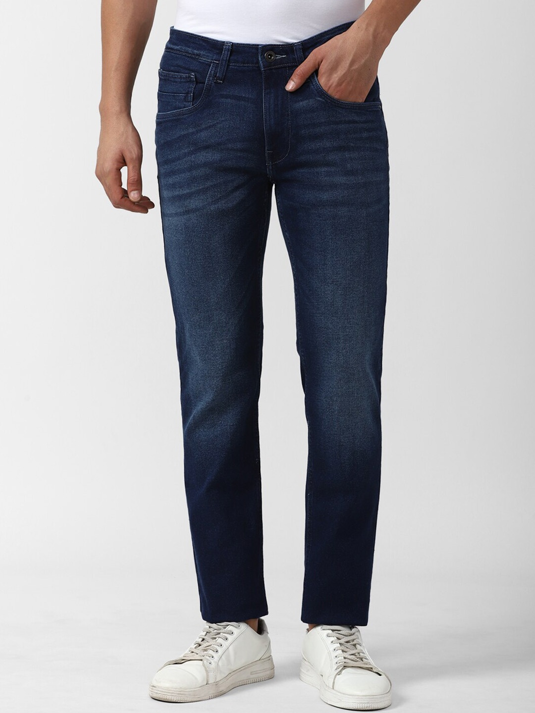 

VAN HEUSEN DENIM LABS Men Slim Fit Heavy Fade Cotton Jeans, Navy blue