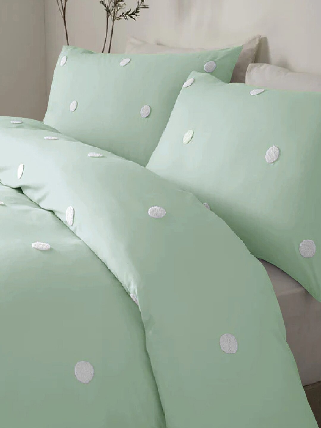 

THE WHITE MOSS Desert Rose Luxurious Green Winter King Comforter & 2 Pillow Covers, Sea green