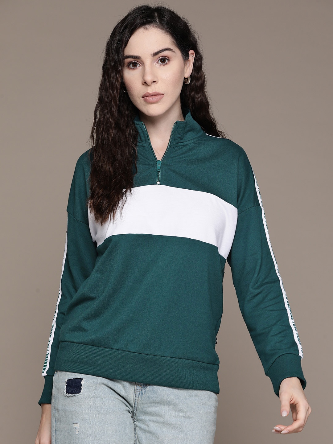 

Roadster Women Colourblocked Sweatshirt, Green