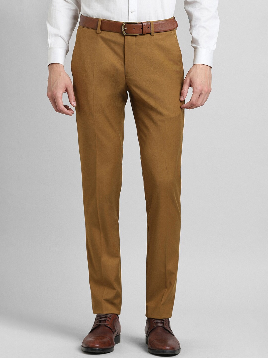 

SIMON CARTER LONDON Men Mid-Rise Slim Fit Formal Trousers, Brown