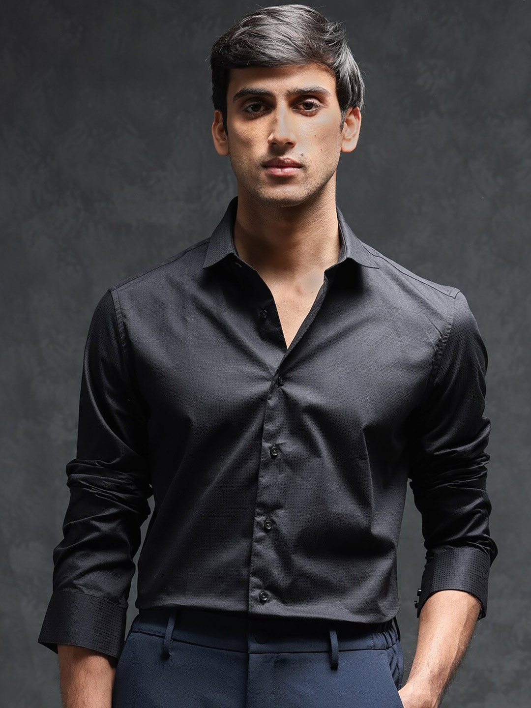 

RARE RABBIT Men Centi Slim Fit Opaque Cotton Shirt, Black