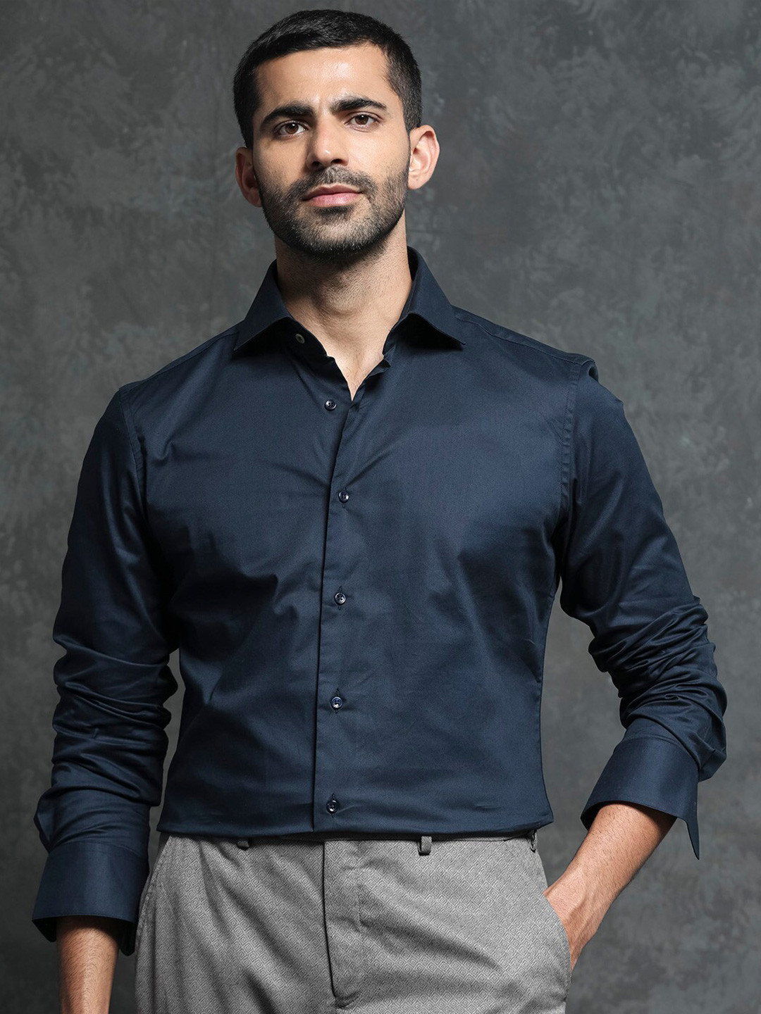 

RARE RABBIT Men Ronas Slim Fit Spread Collar Cotton Shirt, Navy blue