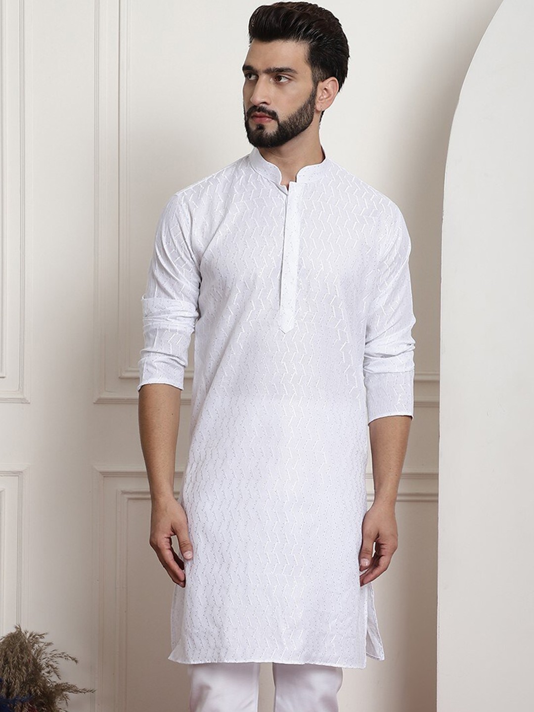 

Armaan Ethnic Geometric Embroidered Sequinned Straight Pure Cotton Kurta, White