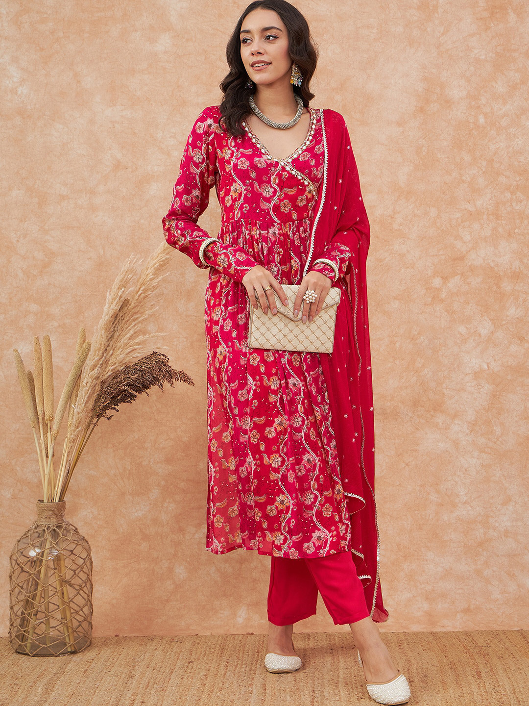 

Sangria Floral Printed Sequinned Angrakha Kurta & Trouser With Dupatta, Pink
