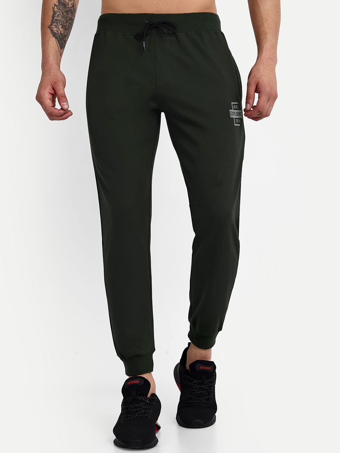 

REPRISE Men Regular Fit Mid Rise Joggers, Olive