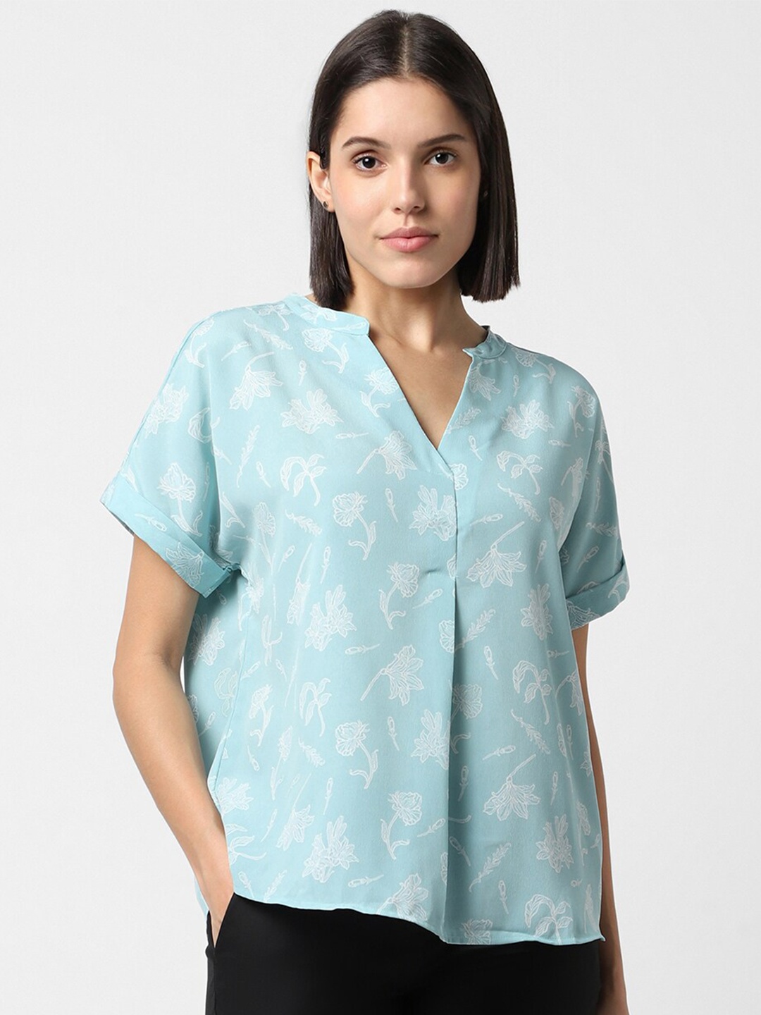 

Van Heusen Woman Floral Printed Mandarin Collar Top, Blue