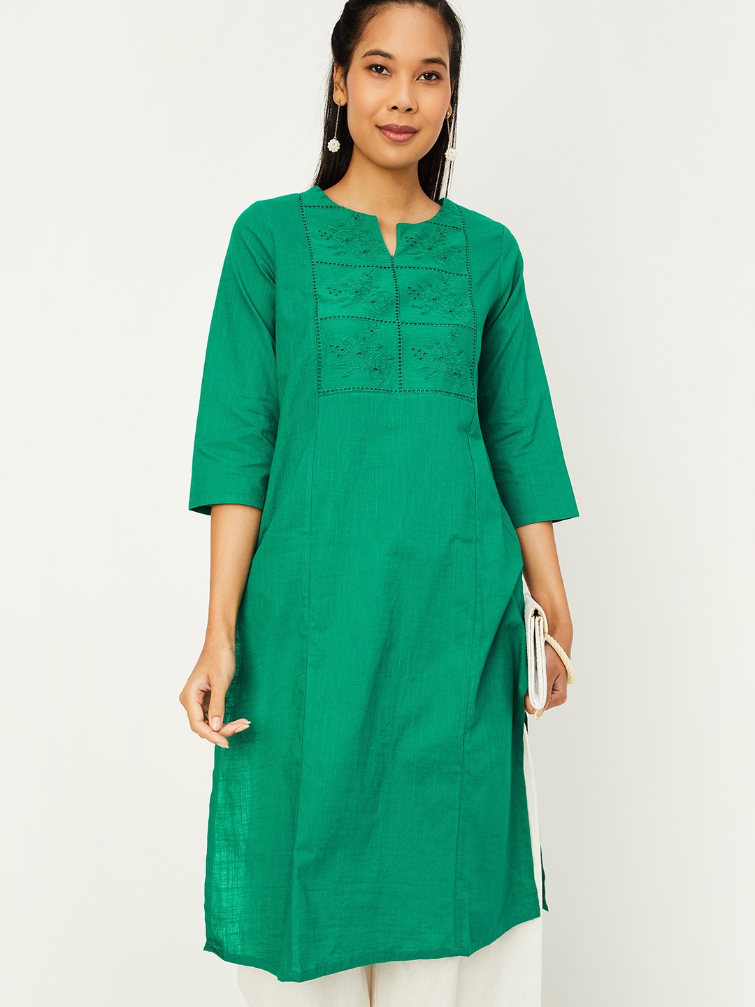 

max Floral Yoke Design Cotton Thread Work Kurta, Green