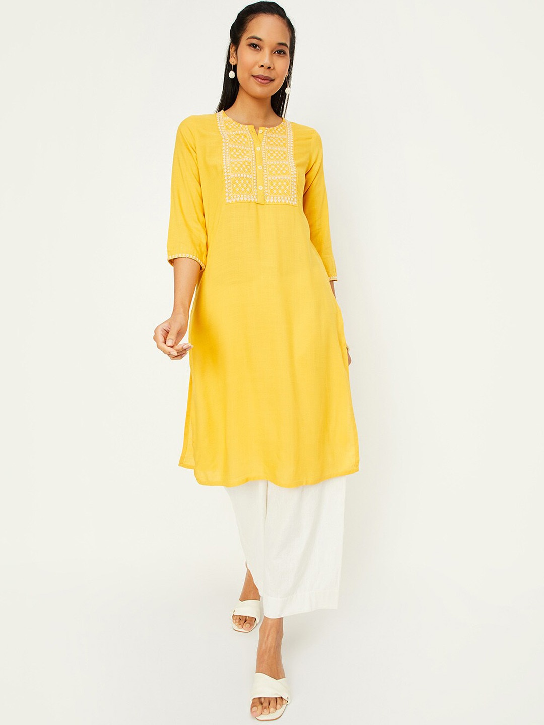

max Yoke Design Thread Work Straight Kurta, Yellow