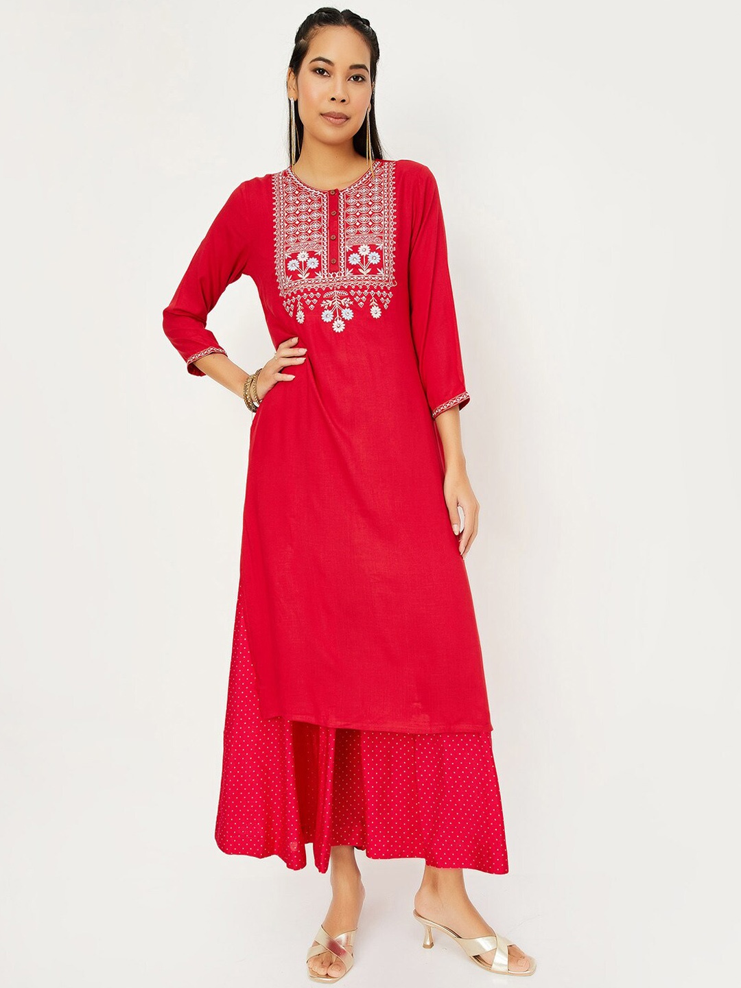 

max Floral Yoke Design Straight Kurta, Red