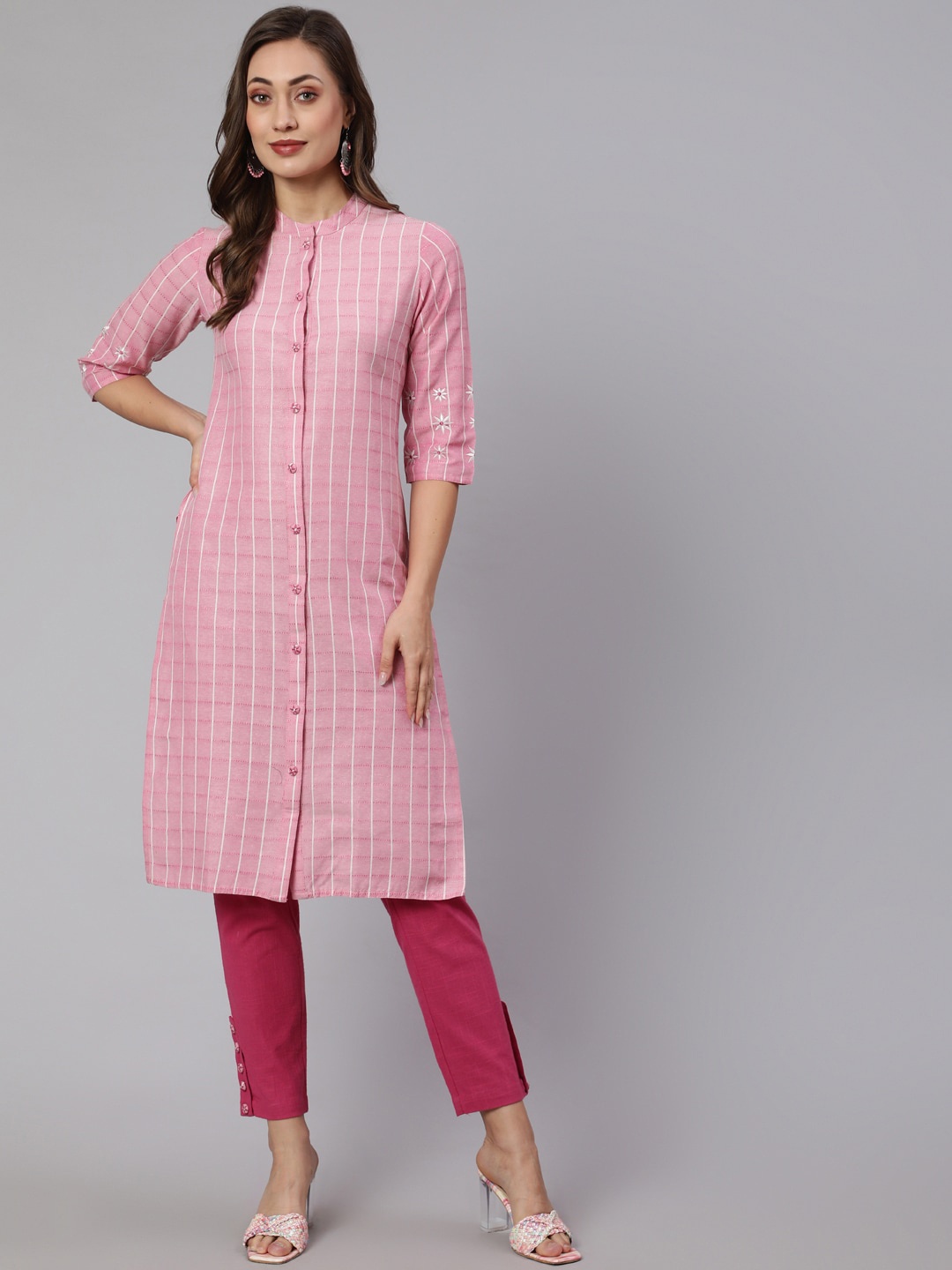 

Jaipur Kurti Checked Mandarin Collar Thread Work Detailed Straight Kurta With Trousers, Pink