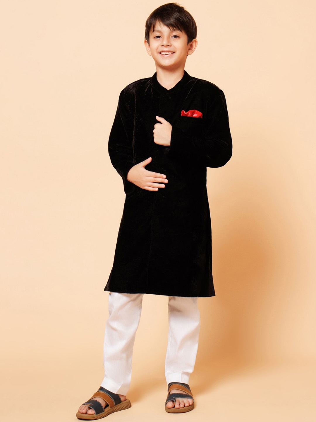 

PICCOLO Boys Relaxed Fit Sherwani Set, Black