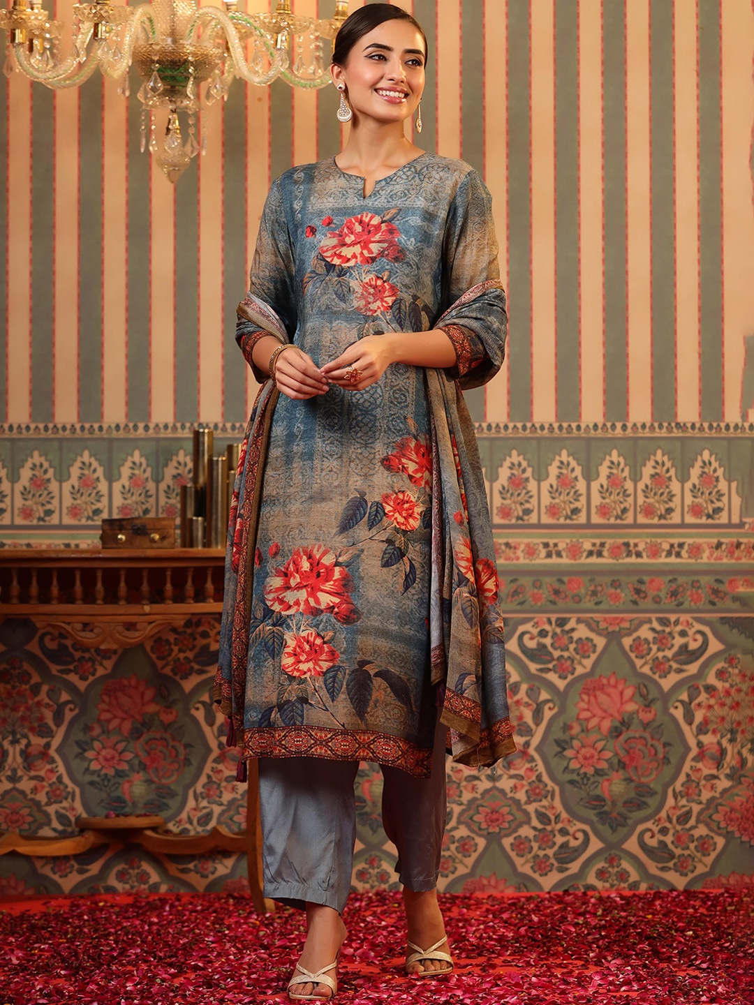 

SCAKHI Floral Printed Silk Crepe Kurta With Palazzos & Dupatta, Blue