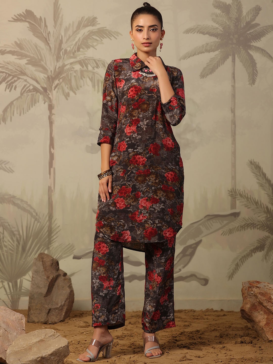 

SCAKHI Floral Printed Shirt Collar A-Line Kurta & Palazzo, Charcoal