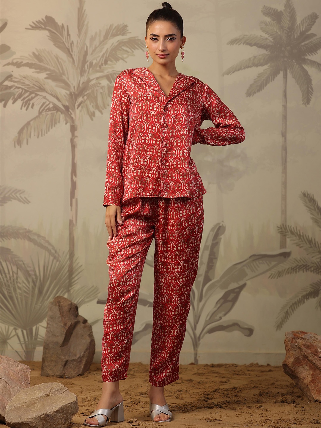 

SCAKHI Printed Satin Shirt & Trousers, Maroon