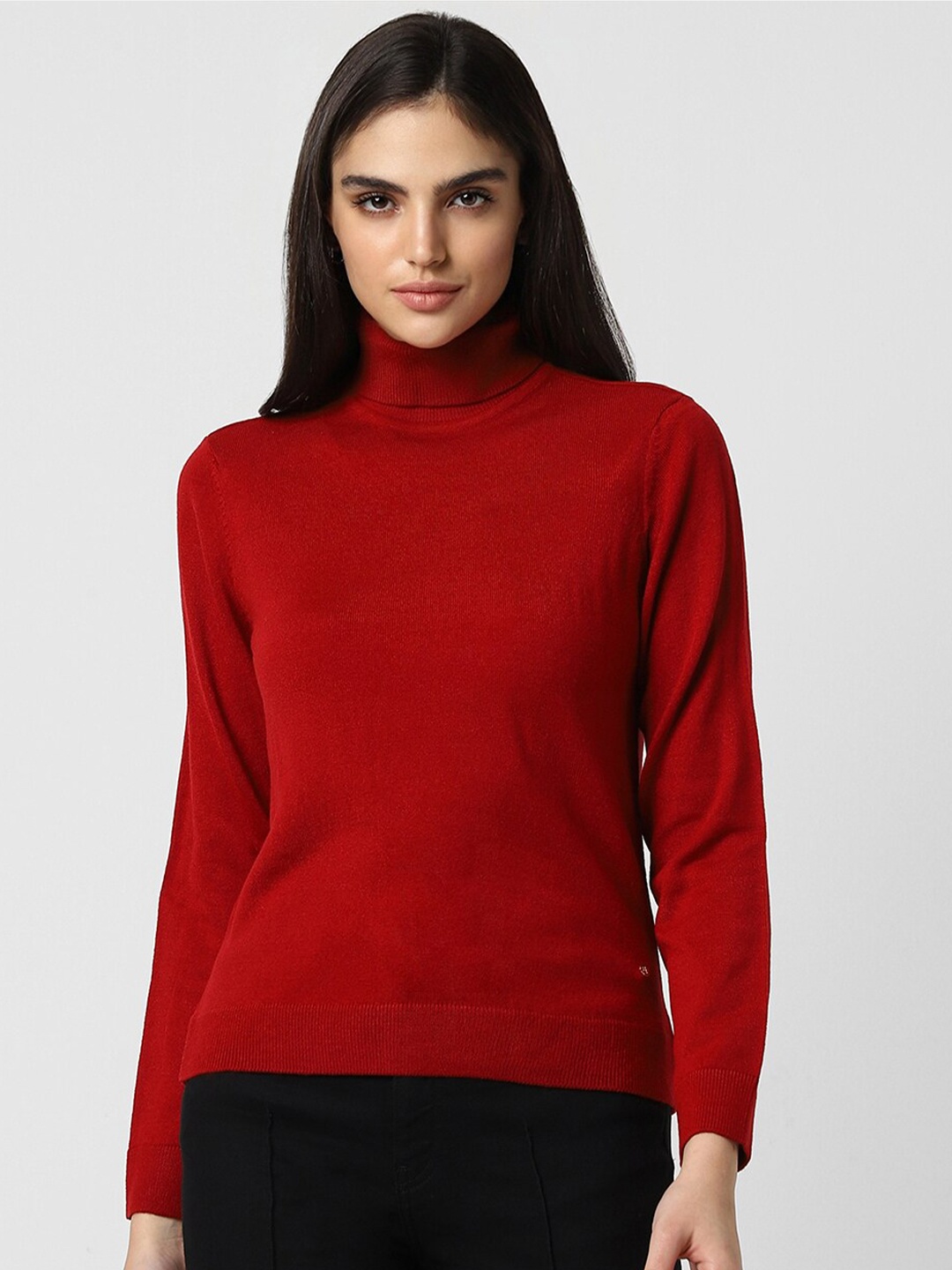 

Van Heusen Woman Turtle Neck Pullover, Maroon