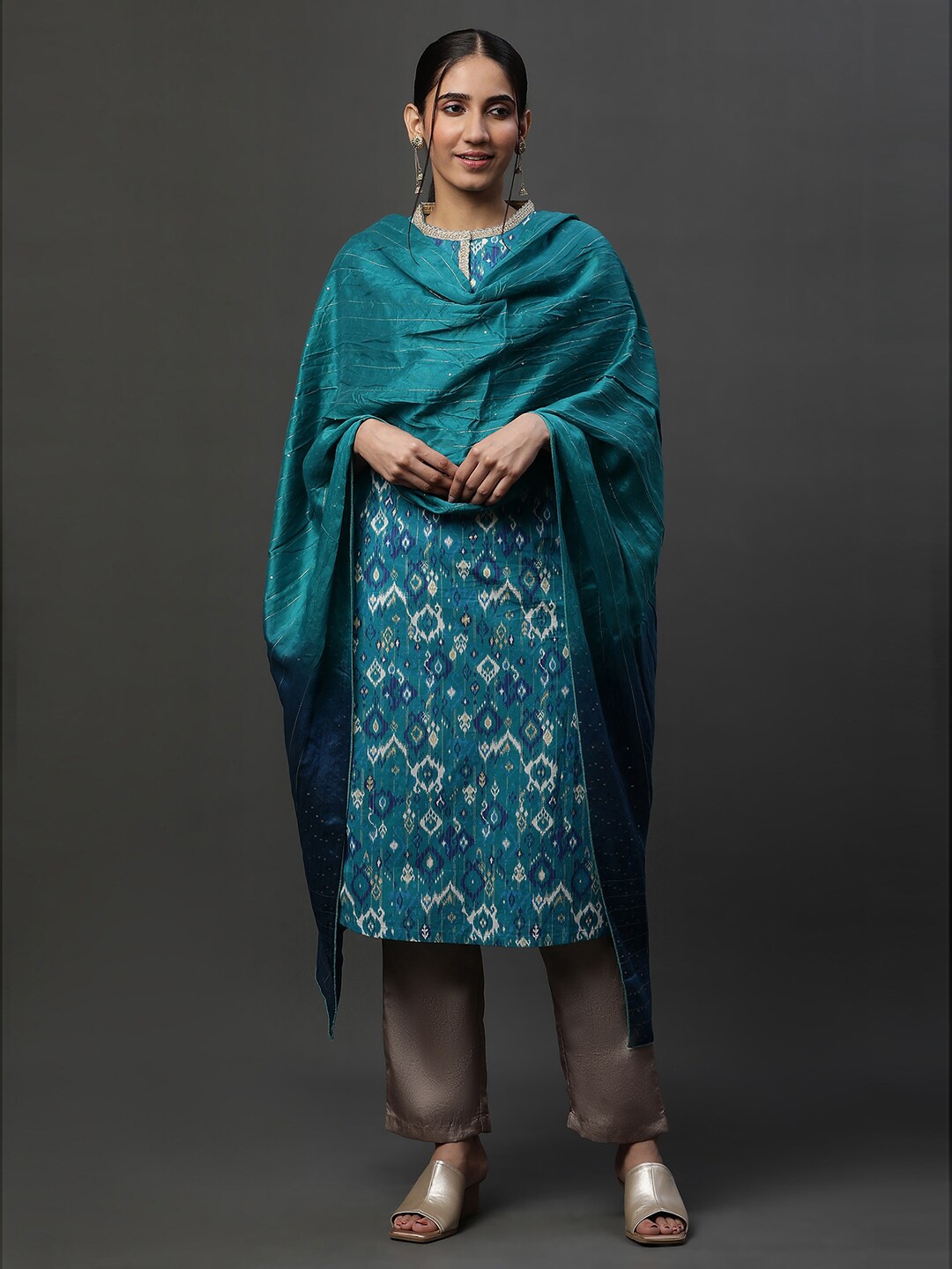 

AURELIA Sequinned Dupatta, Blue