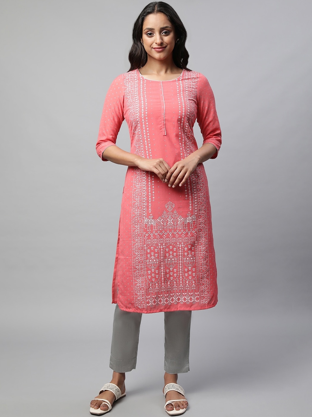 

AURELIA Ethnic Motifs Printed Straight Kurta, Pink