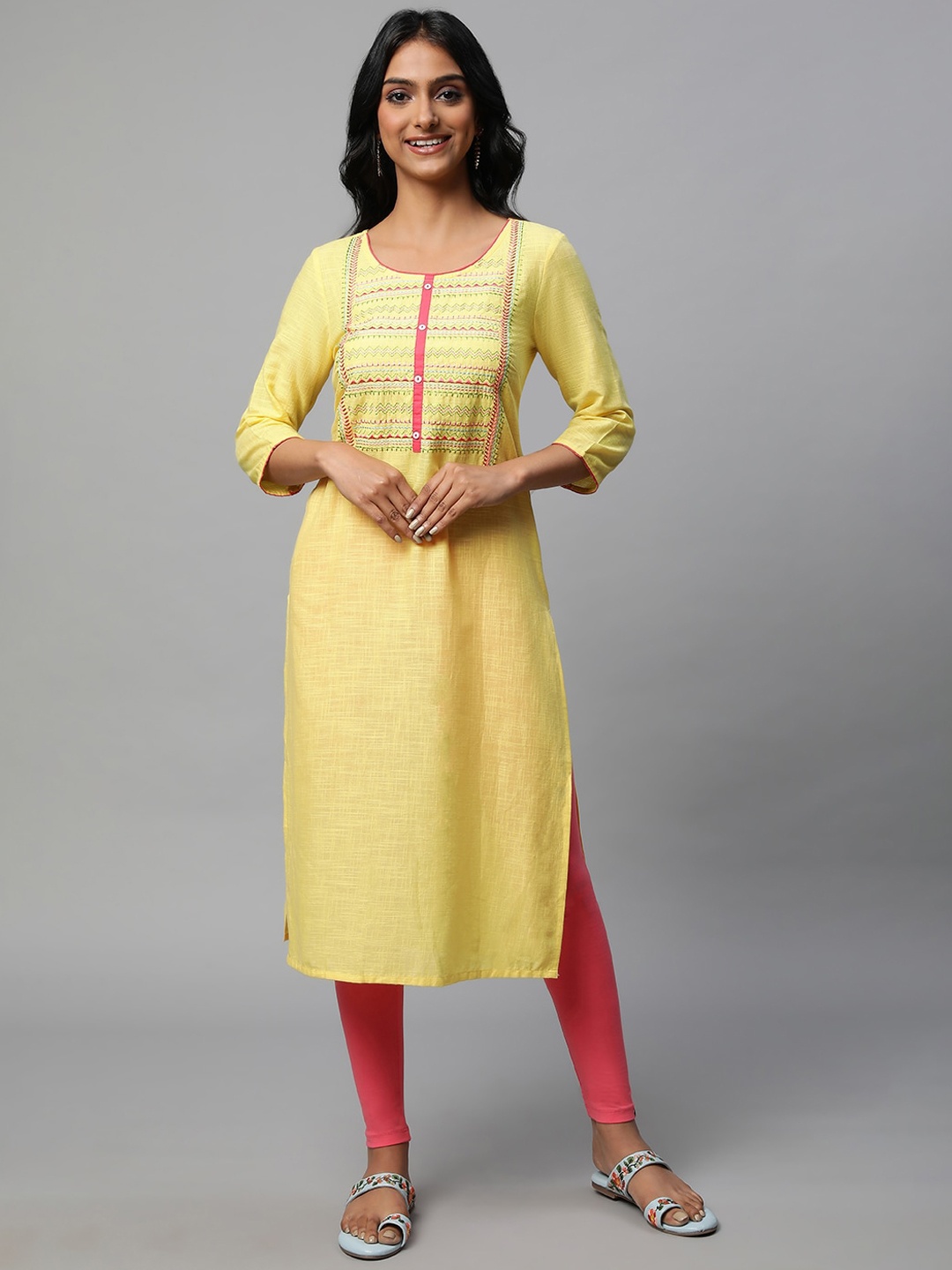 

AURELIA Yoke Design Thread Work Pure Cotton Regular Kurta, Yellow