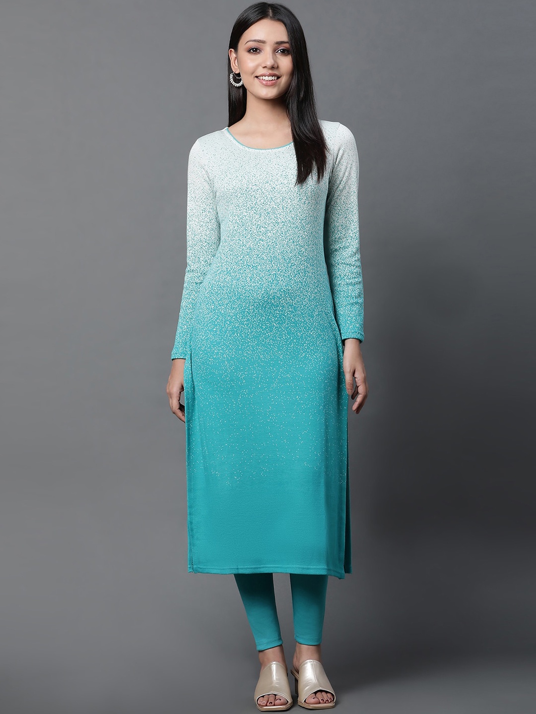 

AURELIA Ombre Dyed Straight Kurta With Leggings, Green