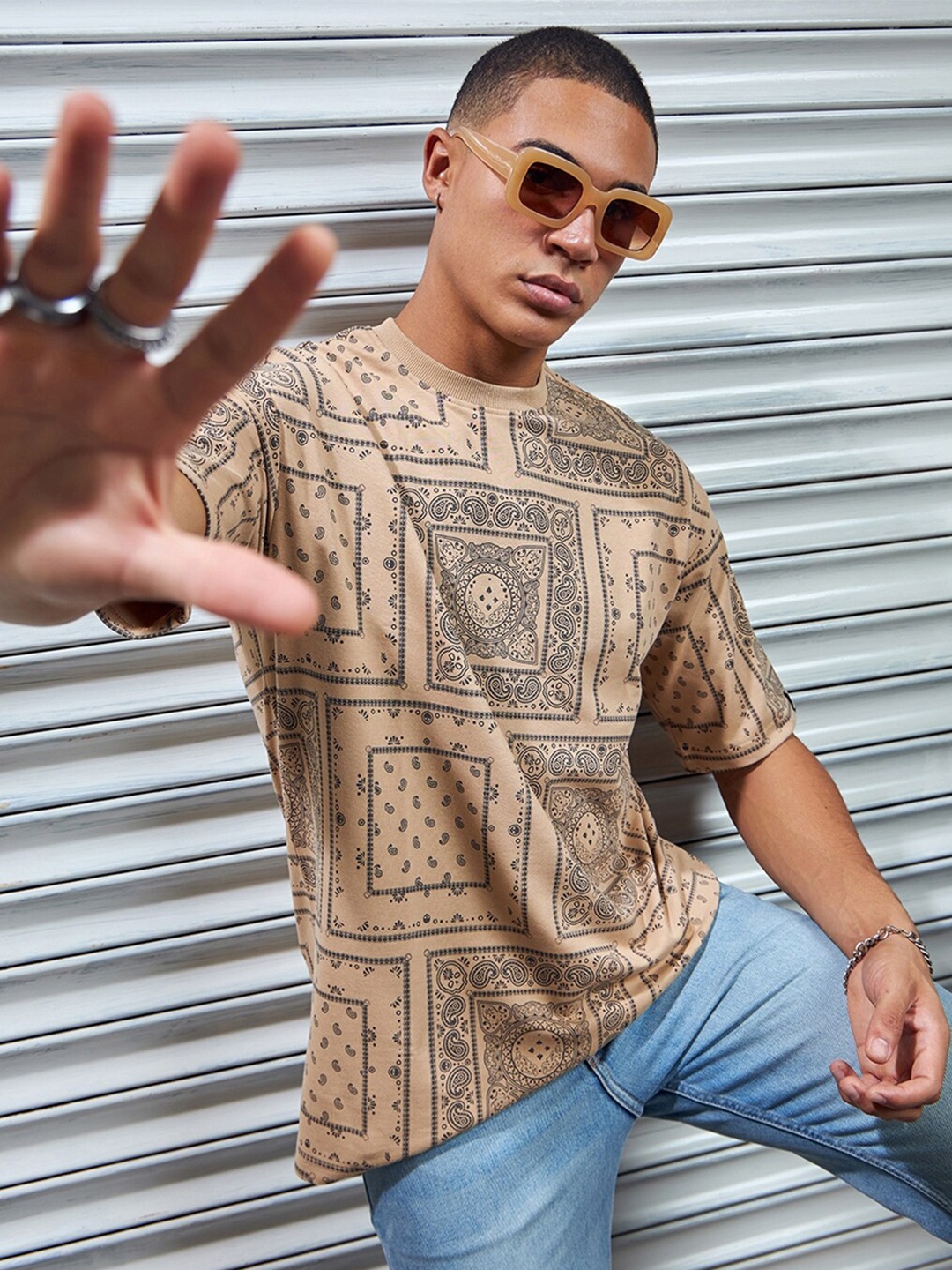 

Bewakoof Heavy Duty 1.0 All Over Printed Oversized T-shirt, Brown