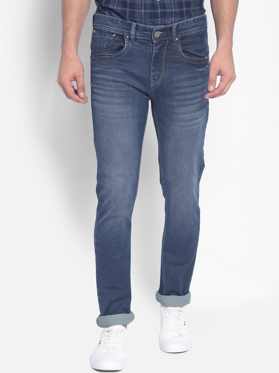 

Crimsoune Club Men Slim Fit Light Fade Clean Look Stretchable Jeans, Blue