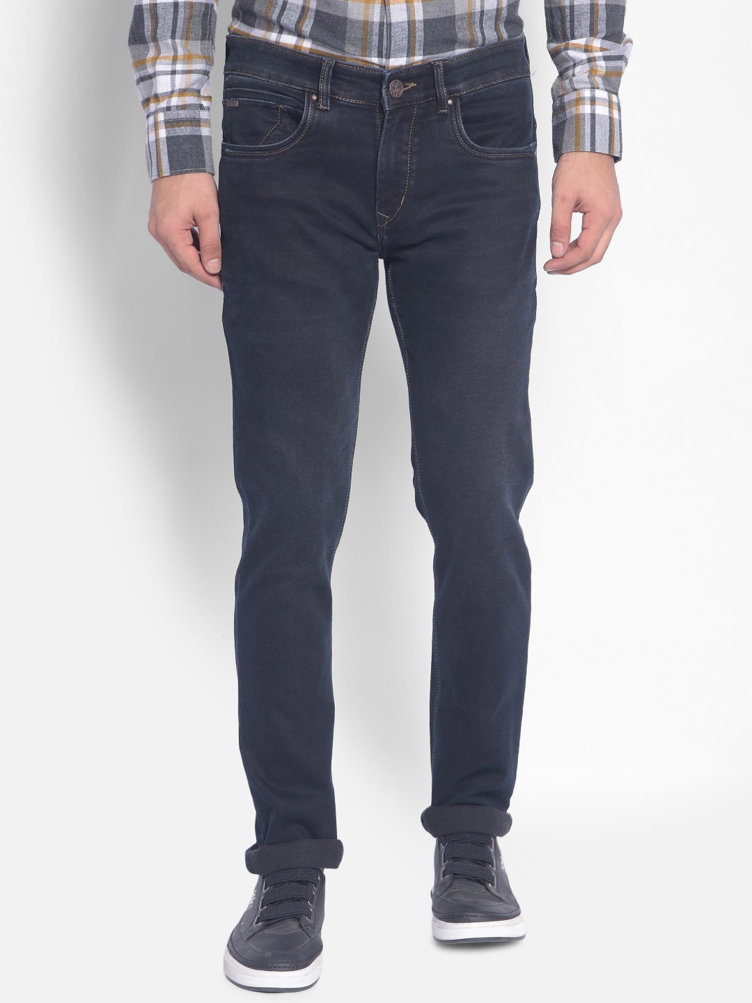 

Crimsoune Club Men Slim Fit Clean Look Stretchable Jeans, Black